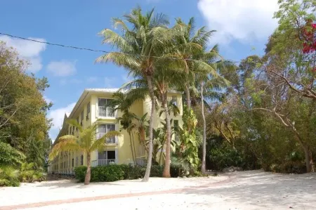 Bayside Inn Key Largo Отели в г. Ки-Ларго