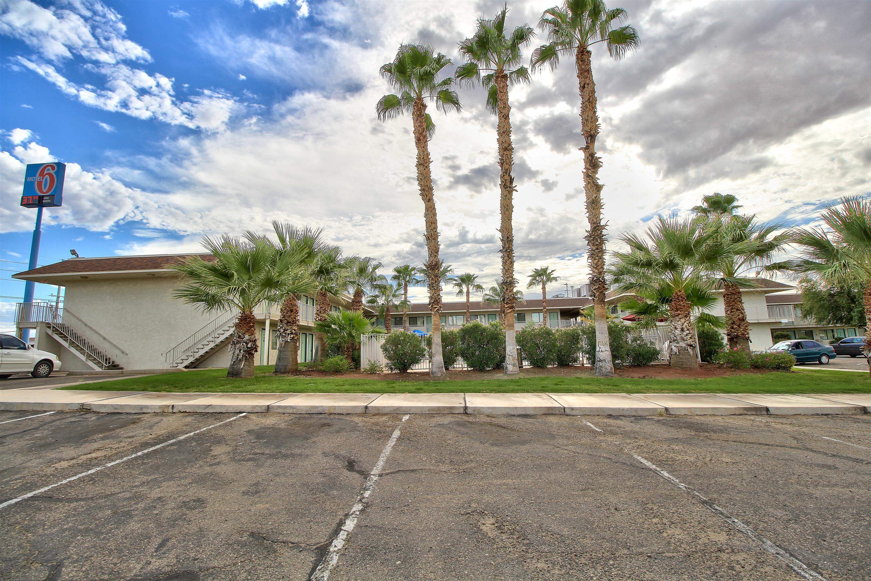 Budgetel Inn & Suites Yuma