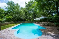 Selous Kinga Lodge - Pools