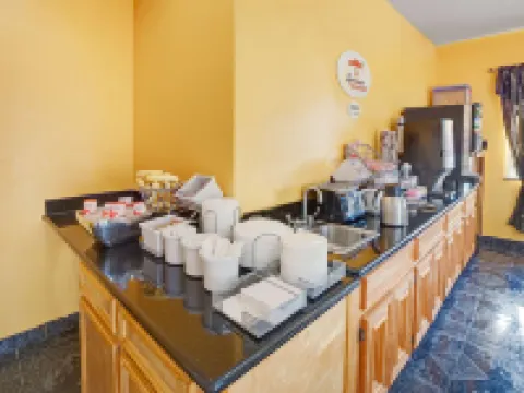 Sapphire Inn & Suites Hotels in Deer Park