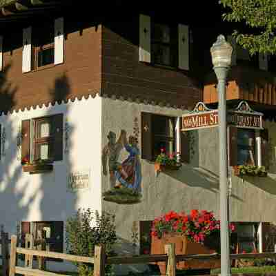 Mountain Chalet Aspen Hotel Exterior