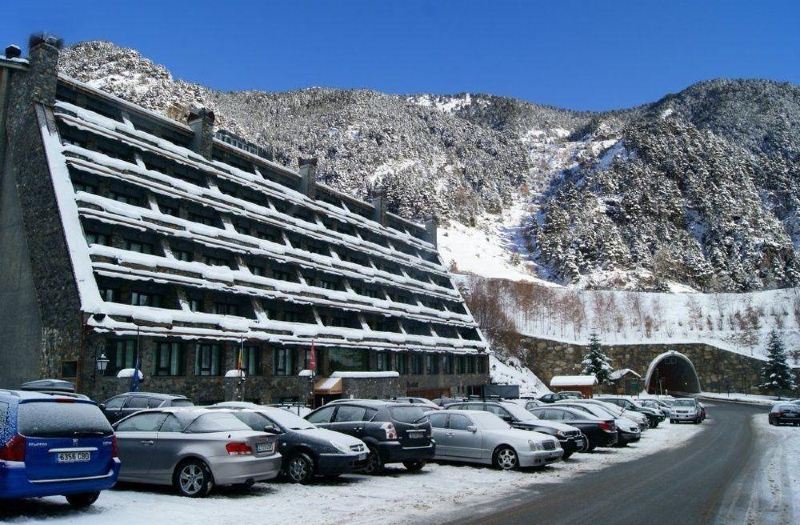 Patagonia Atiram Hotel-Arinsal Updated 2022 Room Price-Reviews & Deals |  Trip.com