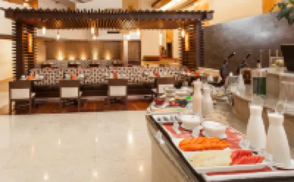 NH Collection Airport T2