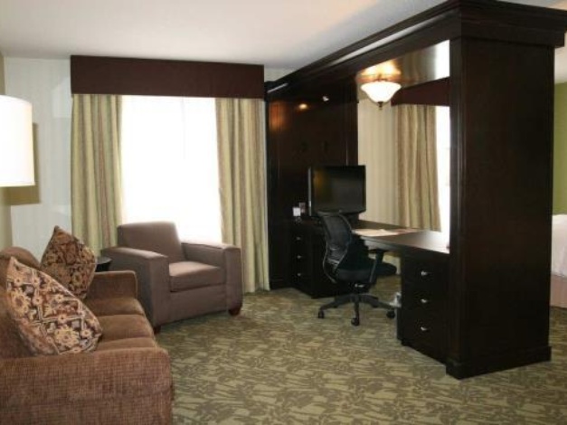 Hampton Inn Detroit Roseville