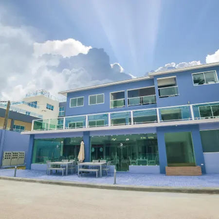 Hotel Checkin El Cortecito Beach