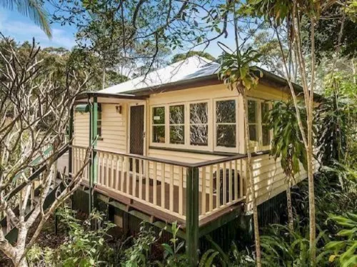 Koala Cabins Sunshine Coast Hotels in Mapleton