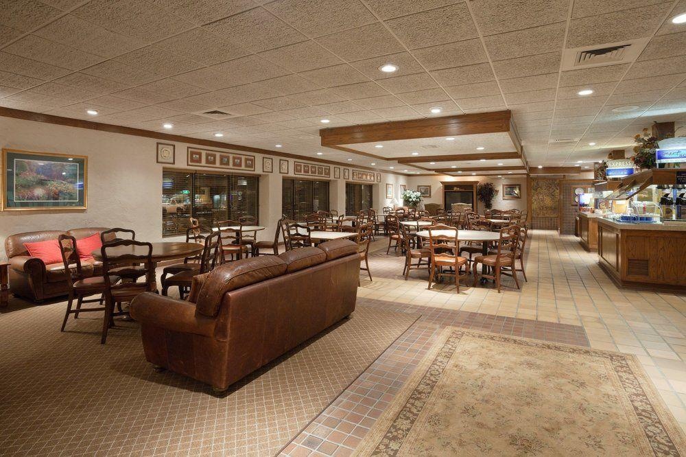 Holiday Inn Express & Suites Toledo South-Perrysburg, an Ihg Hotel