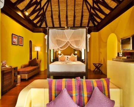 บีชฟร้อนท์พูลวิลล่า