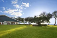 Kauai Shores Hotel