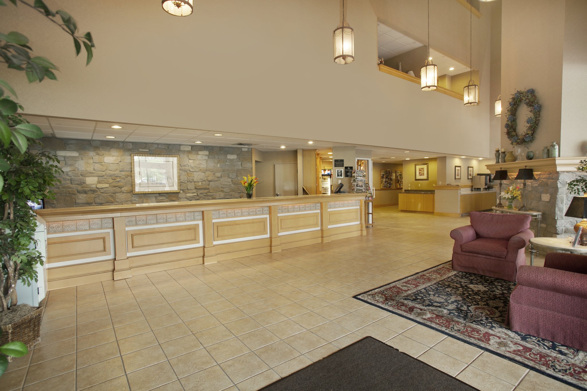 Best Western Plus Revere Inn & Suites