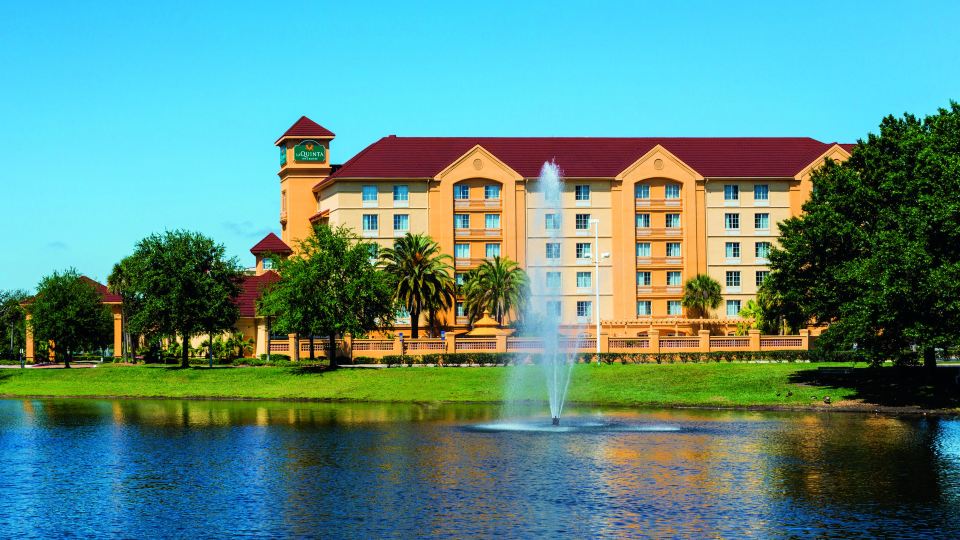 La Quinta Inn & Suites by Wyndham Jacksonville Butler Blvd