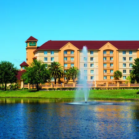 La Quinta Inn & Suites by Wyndham Jacksonville Butler Blvd