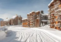 Résidence Pierre & Vacances Saskia Falaise Hotels in Avoriaz