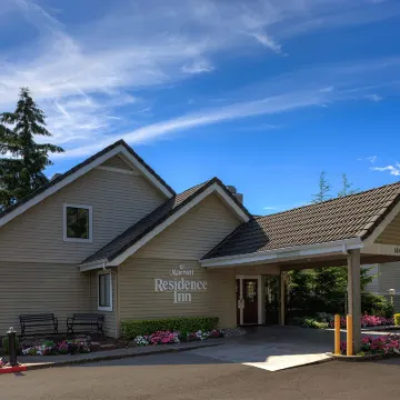 Residence Inn Seattle Bellevue Hotels near Crossroads Bellevue