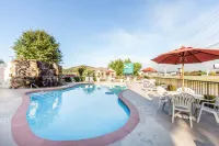 Quality Inn & Suites Sevierville - Pigeon Forge - Swimmingpools