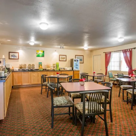 Quality Inn & Suites Crescent City Redwood Coast