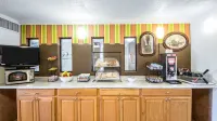 Western Inn and Suites - breakfast