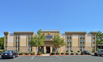 Comfort Inn & Suites East Hartford - Hartford