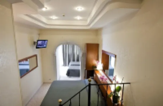 Hotel Delle Muse Hotels near Catacombe di Priscilla