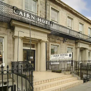 Cairn Hotel & Apartments
