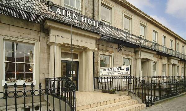 Cairn Hotel & Apartments