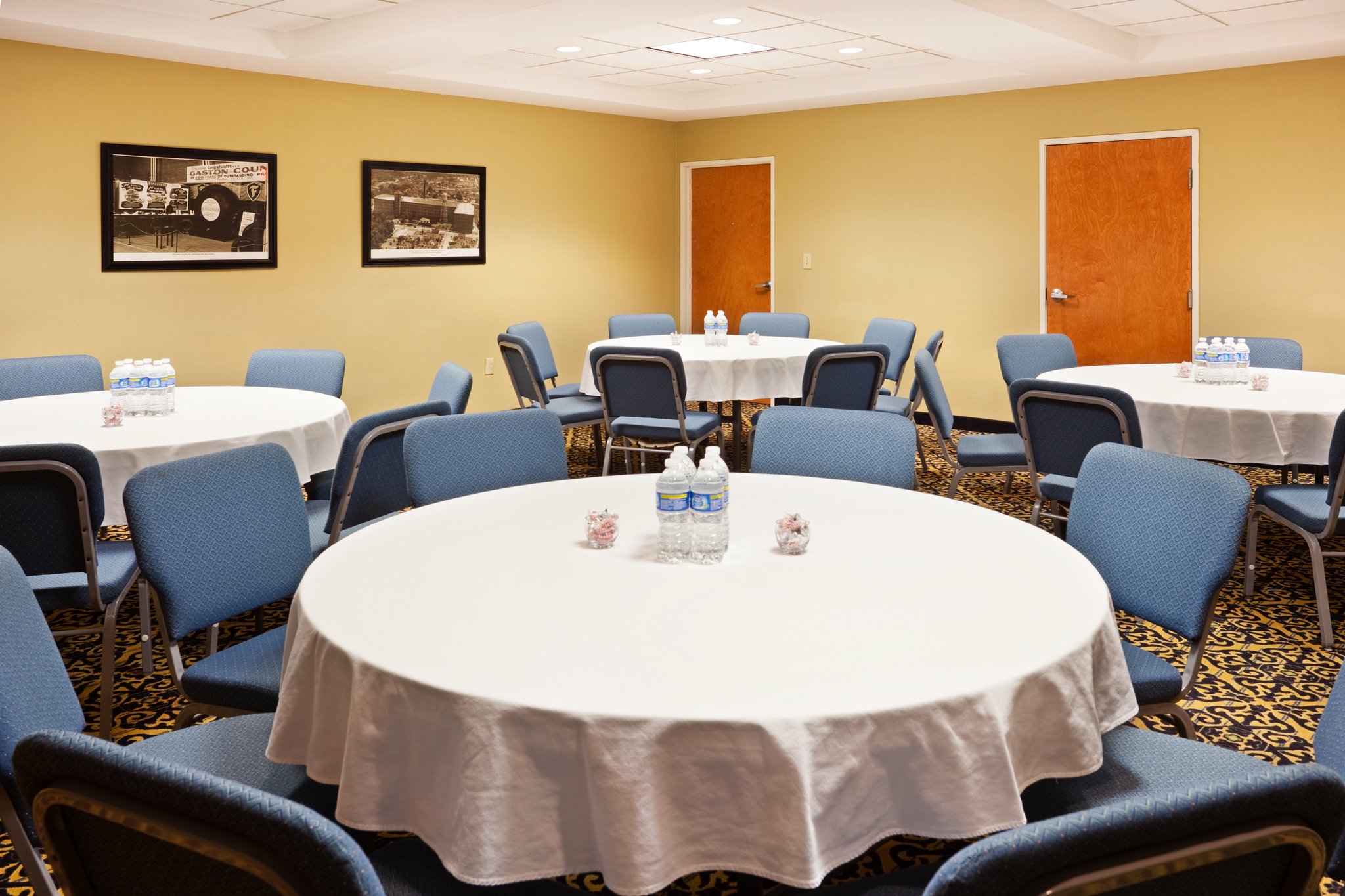 Holiday Inn Express Charlotte West - Gastonia, an Ihg Hotel