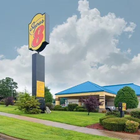 Super 8 by Wyndham North Little Rock/McCain Отели в г. Норт-Литл-Рок