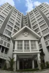 Grand Darmo Suite by AMITHYA Hotels in Wonokromo