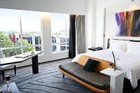 ARTOTEL TS Suites Surabaya