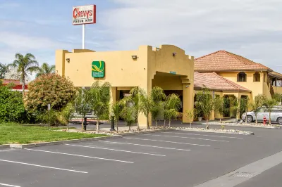 Quality Inn & Suites Gilroy Hotels near Safeway
