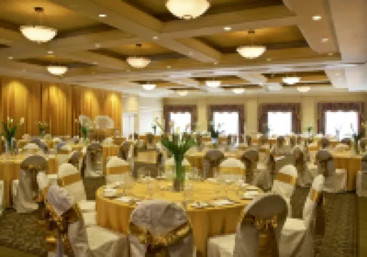 Sheraton LaGuardia East Hotel