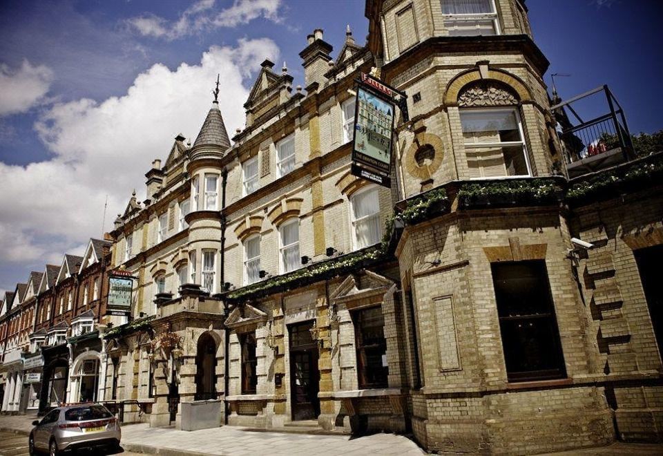 The Drayton Court Hotel