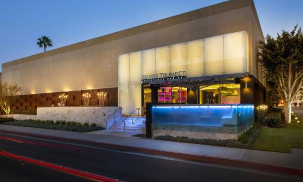 Avenue of The Arts Costa Mesa, a Tribute Portfolio Hotel