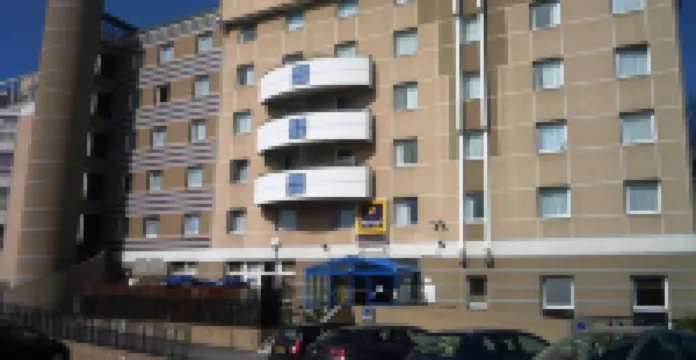 ทิวลิป โฮเทลส์ แอนด์ เรสซิเดนซ์ – มาร์น-ลา-วาเล ตอร์ซี