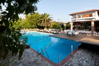 Olympic Village Hotel & Spa - Pools