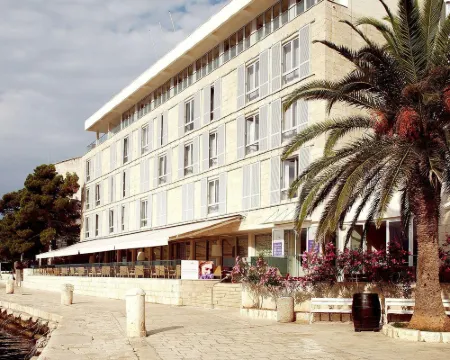 아드리아나 흐바르 스파 호텔 흐바르 호텔