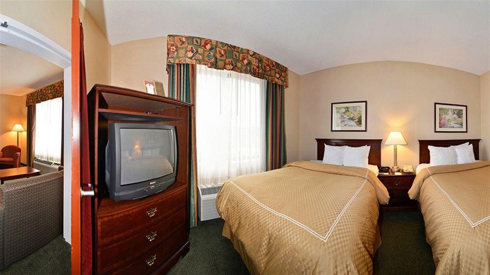 Comfort Suites Twinsburg