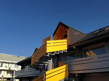 Premiere Classe Poitiers Futuroscope - Chasseneuil Отели в г. Шаснёй-дю-Пуату