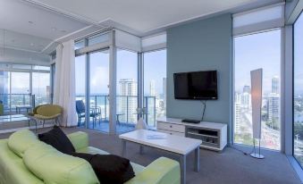 Artique Surfers Paradise - Official