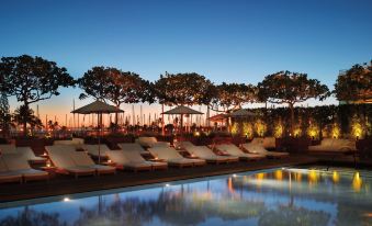 Hilton Vacation Club The Modern Honolulu