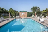 Quality Inn Dahlonega Near University Hotel di Lumpkin County