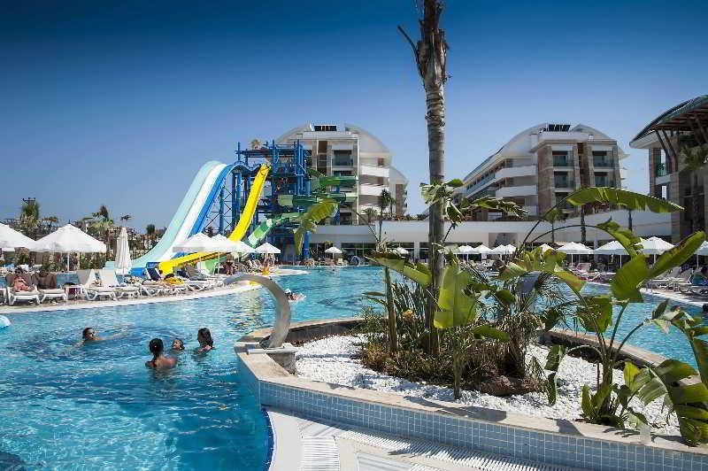 Crystal Waterworld Resort & Spa - All Inclusive