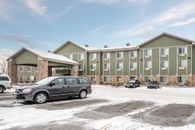 Comfort Suites Anchorage International Airport