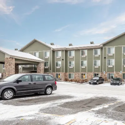 Comfort Suites Anchorage International Airport Hotels near Dimond Center