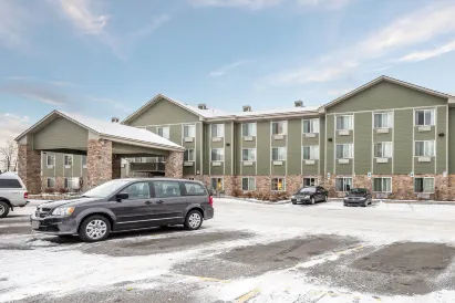 Comfort Suites Anchorage International Airport