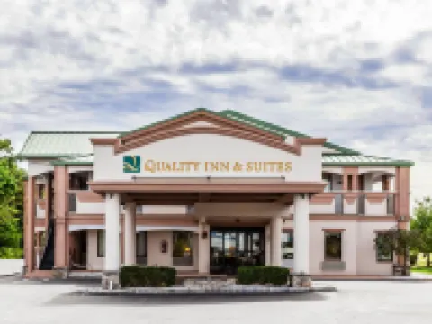 ควอลิตี้ อินน์แอนด์สวีทส์ เควกเกอร์ทาวน์ - แอลเลนทาวน์ โรงแรมในBucks County