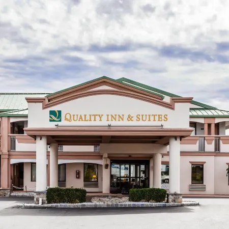 Quality Inn & Suites Quakertown-Allentown