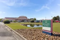 Quality Inn & Suites Hotels in Paragould