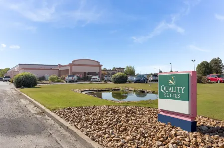 Quality Inn & Suites