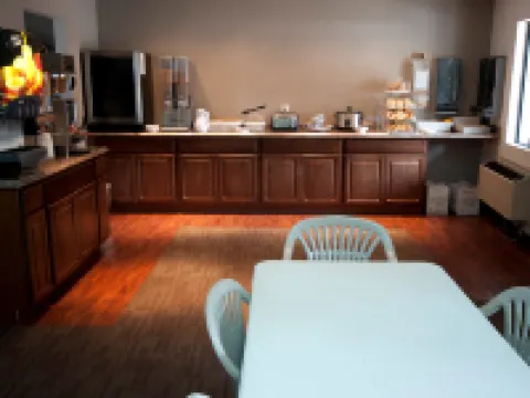 阿什蘭旗艦酒店 杰克遜縣酒店